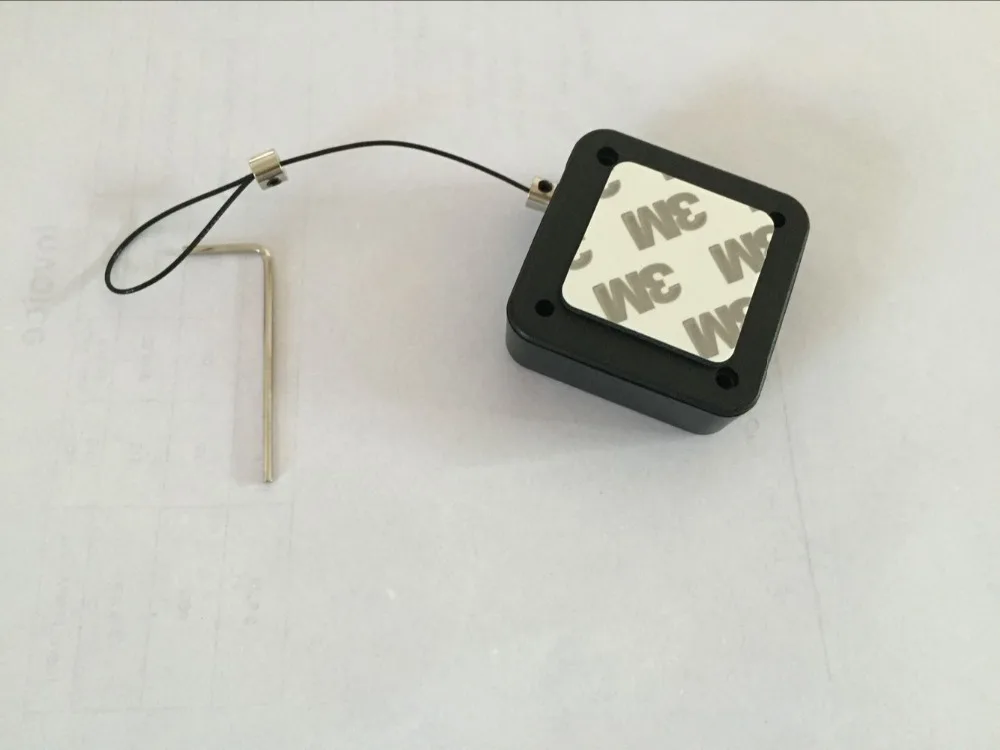 retractable_cable_pull_box