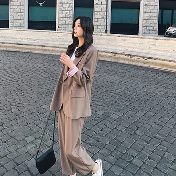 2020 Spring And Autumn New Youth Popular Solid Color Single Button Small Suit Loose Straight Trousers Fashion Casual Ladies Suit
2020 Spring And Autumn New Youth Popular Solid Color Single Button Small Suit Loose Straight Trousers Fashion Casual Ladies Suit