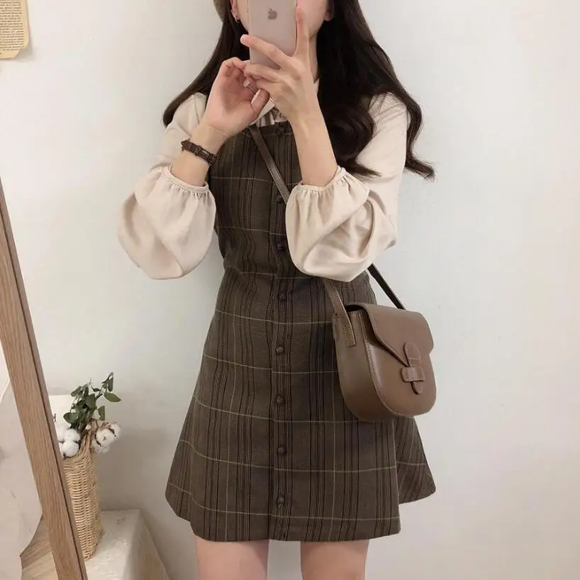 Cute Mini New Year Date Dresses Sleeveless Vest Women Korea Japanese Style Design Retro Vintage Plaid Button Shirt Dress
Cute Mini New Year Date Dresses Sleeveless Vest Women Korea Japanese Style Design Retro Vintage Plaid Button Shirt Dress