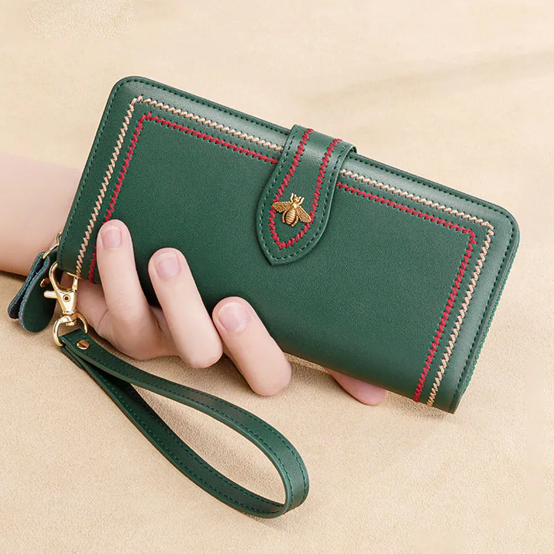 2021 New Genuine Leather Wallets for Women Large Capacity Purse Vintage Clutch Bag Cards Holder with Cute Bee RFID Blocking
2021 New Genuine Leather Wallets for Women Large Capacity Purse Vintage Clutch Bag Cards Holder with Cute Bee RFID Blocking