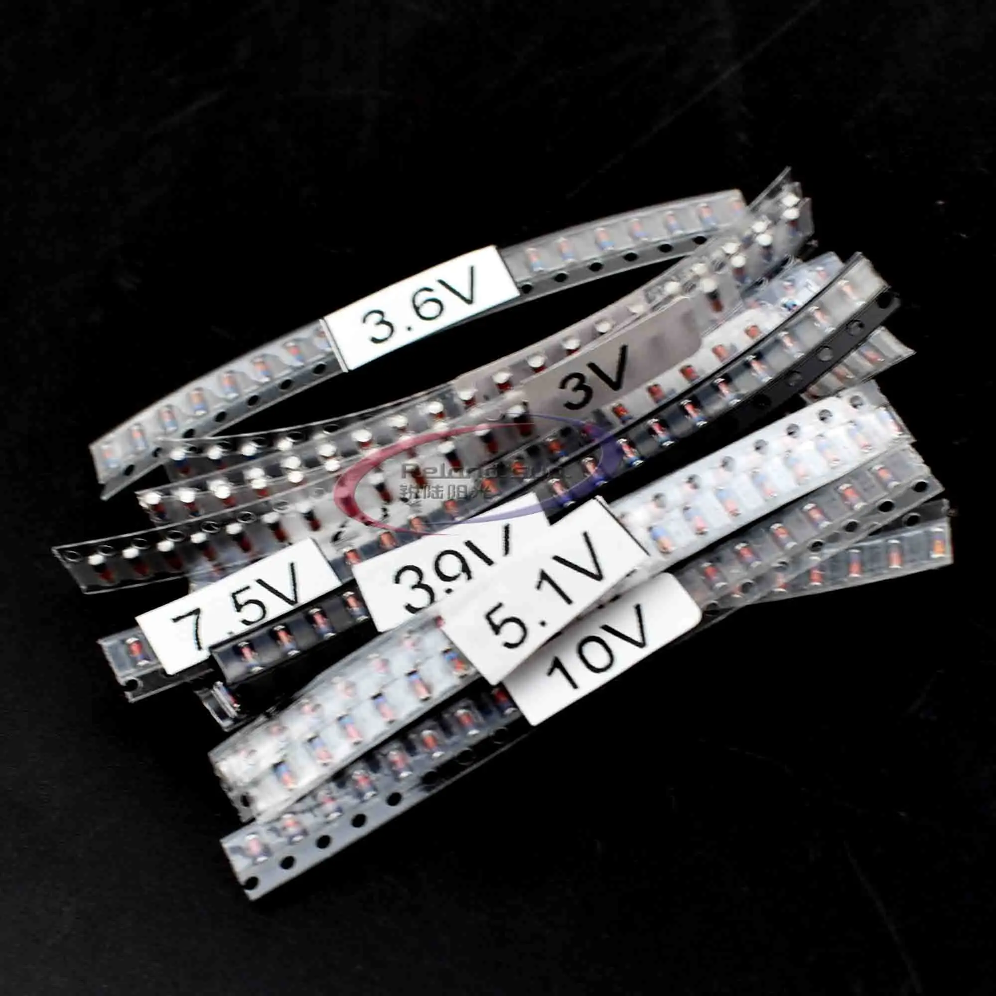 Посылка mm SMD стабилитрон диод упаковка 3 в-39 в всего 14 видов каждого из 20 LL34 1206