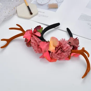 Christmas Antler Headband Holiday Party Headband European and American Children's Prom Headdress Horn Hair Accessories Wreath
Christmas Antler Headband Holiday Party Headband European and American Children's Prom Headdress Horn Hair Accessories Wreath