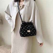 HERALD Popular moda Faux Suede estilo bandolera bolsa en forma de barril 2019 todo-fósforo marea pequeño negro mujer paquete(China)