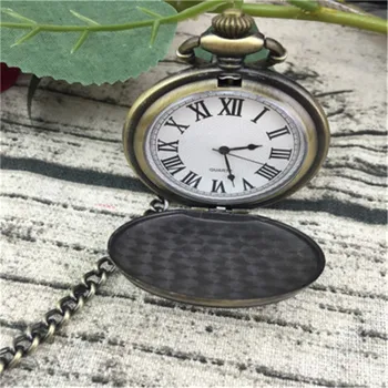 Large new classic dad retro retro flip Quartz Pocket Watch bronze Rome
Large new classic dad retro retro flip Quartz Pocket Watch bronze Rome