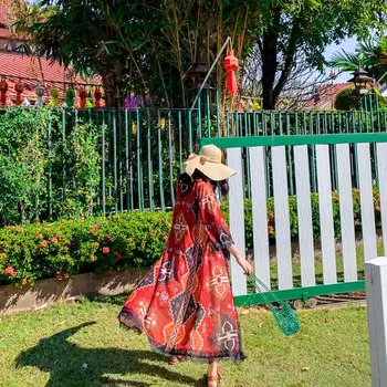 Make Thailand national wind restoring ancient ways is printed lace stitching long holiday beach is prevented bask in clothes out
Make Thailand national wind restoring ancient ways is printed lace stitching long holiday beach is prevented bask in clothes out