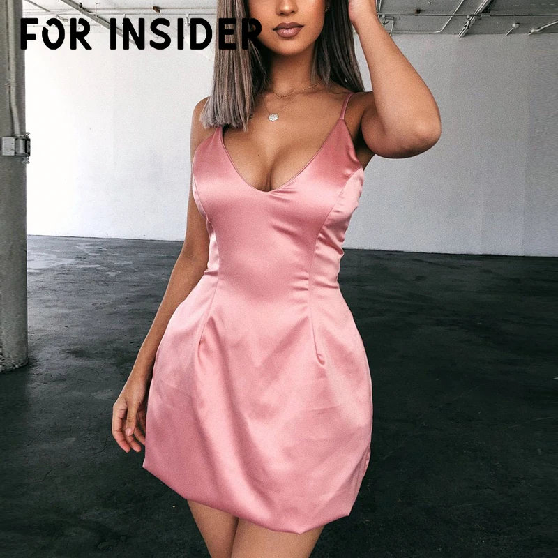 Red satin sexy short party dresses women Sleeveless v neck backless pink dress winter Black bandage bodycon mini dress vestidos
Red satin sexy short party dresses women Sleeveless v neck backless pink dress winter Black bandage bodycon mini dress vestidos