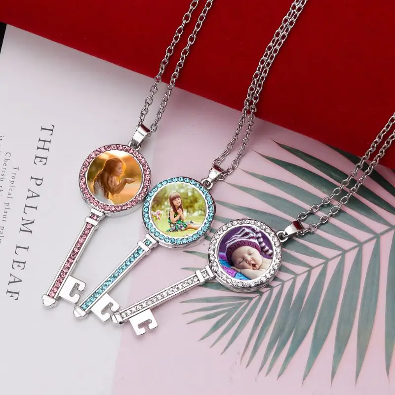 Key Shape Living Memory Floating Locket DIY Magnet Glass Locket Pendat Necklace For Unisex Jewerly
Key Shape Living Memory Floating Locket DIY Magnet Glass Locket Pendat Necklace For Unisex Jewerly