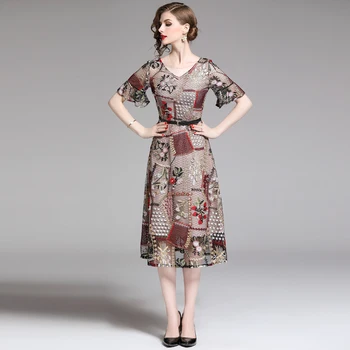 New Elegant Women Mesh Embroidered Dress Vestidos De Verano Mujeres 2020 Robe Vintage Summer Beach Dress Lange Jurken K6533
New Elegant Women Mesh Embroidered Dress Vestidos De Verano Mujeres 2020 Robe Vintage Summer Beach Dress Lange Jurken K6533