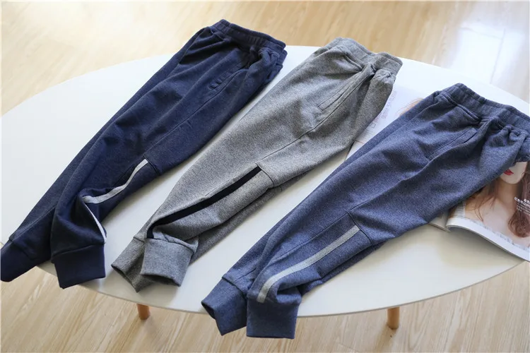 @ Children Side Edge pin tiao Comfortable Fabric Versatile Casual Sports Pants 091421
@ Children Side Edge pin tiao Comfortable Fabric Versatile Casual Sports Pants 091421
