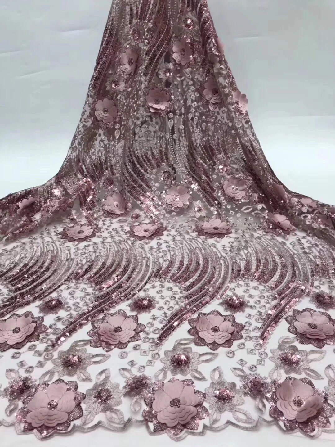 Pink 3D Nigerian Tulle Lace Fabric With Sequins Embroidered 2020 New Design African French Net Lace Fabric For Wedding KCD9423
Pink 3D Nigerian Tulle Lace Fabric With Sequins Embroidered 2020 New Design African French Net Lace Fabric For Wedding KCD9423