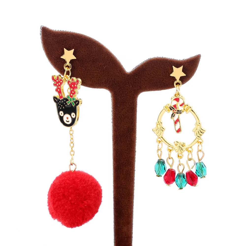 New Cartoon Exaggerated Personality Santa Claus Elk Snowman Bell Snowflake Female Earrings Hair Asymmetrical Earrings
New Cartoon Exaggerated Personality Santa Claus Elk Snowman Bell Snowflake Female Earrings Hair Asymmetrical Earrings