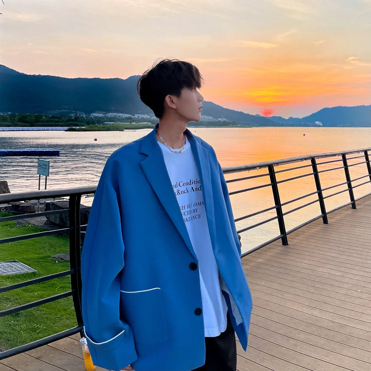 2021 Men's Pure Color Suit Jackets Loose Fashion Western-style Clothes Long-sleeved Coats Streetwear Casual Blazers M-5XL
2021 Men's Pure Color Suit Jackets Loose Fashion Western-style Clothes Long-sleeved Coats Streetwear Casual Blazers M-5XL