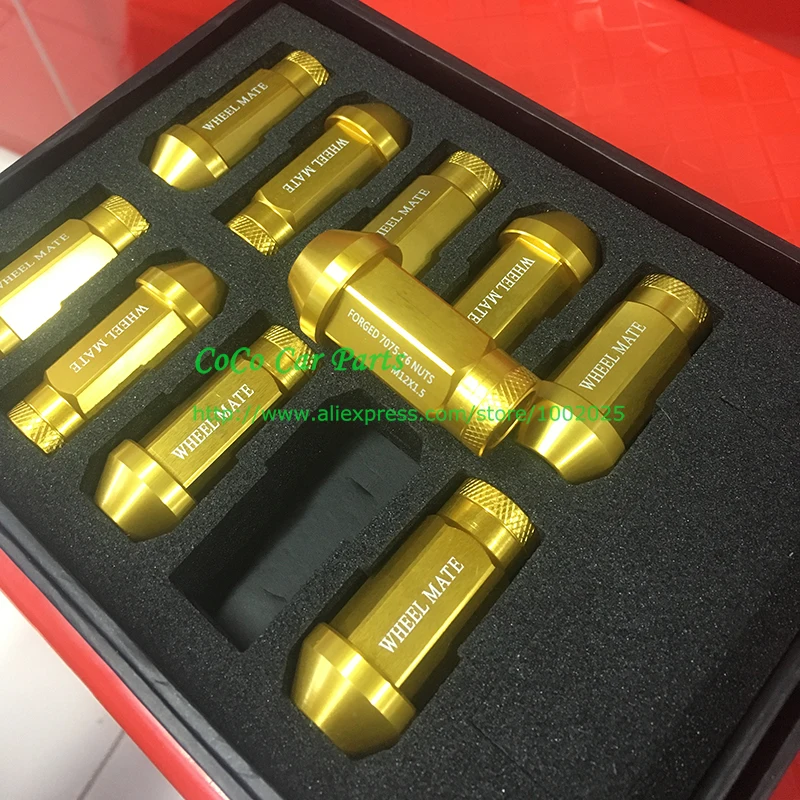 wheel lug bolts (4)