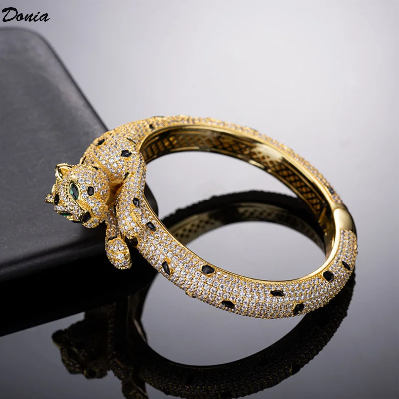 Donia Jewelry European and American new luxury leopard copper micro-inlaid AAA zircon bracelet fashion bracelet for men and wome
Donia Jewelry European and American new luxury leopard copper micro-inlaid AAA zircon bracelet fashion bracelet for men and wome