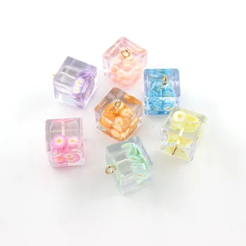 10pcs Cube embedded fruit resin girl cute fashion handmade DIY pendant earring accessories wholesale 
10pcs Cube embedded fruit resin girl cute fashion handmade DIY pendant earring accessories wholesale
