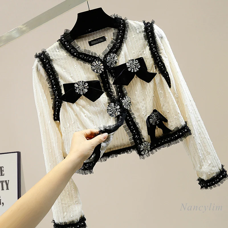 Retro Heavy Beads Diamond Three-Dimensional Bow Pleated Lace Shirt Women Short Temperament Elegant Blouse Lady Tops
Retro Heavy Beads Diamond Three-Dimensional Bow Pleated Lace Shirt Women Short Temperament Elegant Blouse Lady Tops
