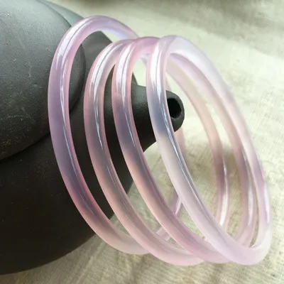 Natural agate chalcedony light pink thin strip 54-64mm bracelet elegant princess jewelry for mother to send girlfriend
Natural agate chalcedony light pink thin strip 54-64mm bracelet elegant princess jewelry for mother to send girlfriend