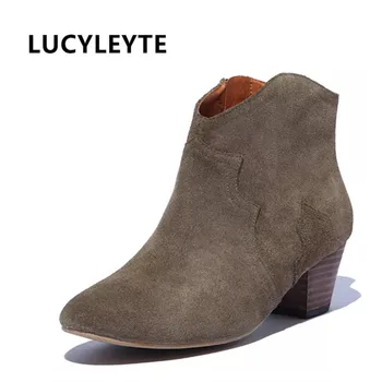 2016 hot sale The new high-quality women's shoes size 34-42 leather thick heel ladies walking shoes and sneakers Free shipping
2016 hot sale The new high-quality women's shoes size 34-42 leather thick heel ladies walking shoes and sneakers Free shipping