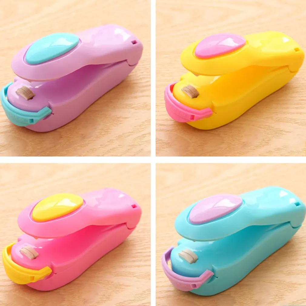 Mini Portable Handheld Sealing Machine Heat Tool Plastic Bag Home Use Packing Sealing Machine Kitchen Tool
Mini Portable Handheld Sealing Machine Heat Tool Plastic Bag Home Use Packing Sealing Machine Kitchen Tool