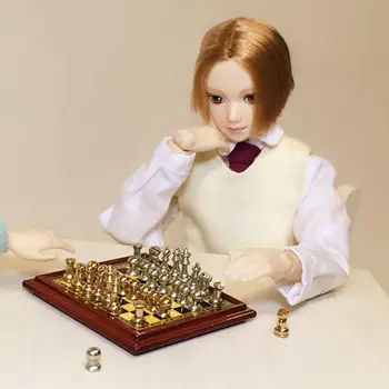 1:12 Scale Dollhouse Miniature Metal Chess Set Board Chess Dollhouse Table Set Games Games Kids Toys For Children Room Toy L4P3
1:12 Scale Dollhouse Miniature Metal Chess Set Board Chess Dollhouse Table Set Games Games Kids Toys For Children Room Toy L4P3