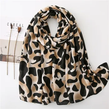 Leopard Print Scarf for Women Oversized Animal Cheetah Wrap Shawl Cotton Blanket Scarves Long Shawl with Tassel
Leopard Print Scarf for Women Oversized Animal Cheetah Wrap Shawl Cotton Blanket Scarves Long Shawl with Tassel