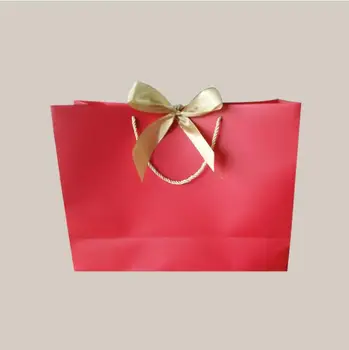 30Pcs Light Blue Present Bag with handle Red Kraft Paper Gift Bags Cardboard Packaging Bag with ribbon Party Favor Candy Bag
30Pcs Light Blue Present Bag with handle Red Kraft Paper Gift Bags Cardboard Packaging Bag with ribbon Party Favor Candy Bag