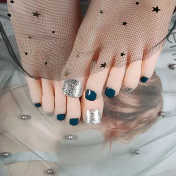 Fresh Style Navy Blue Toe Nails with Glue Glitter Silver Full Cover Short Square Head Fake Toenail Girls Summer Style 24pcs/set
Fresh Style Navy Blue Toe Nails with Glue Glitter Silver Full Cover Short Square Head Fake Toenail Girls Summer Style 24pcs/set
