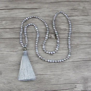 Grey Freshwater pearl necklace Tassel pearl necklace Long pearl necklace Boho bead necklace Chic necklace Long necklace
Grey Freshwater pearl necklace Tassel pearl necklace Long pearl necklace Boho bead necklace Chic necklace Long necklace