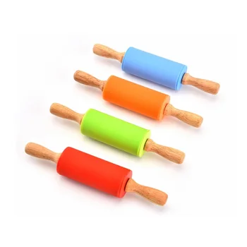22.5*4CM Small Size Children Wooden Handle Rolling Pin Pastry Baking Tool Silicone Rolling Stick WB752
22.5*4CM Small Size Children Wooden Handle Rolling Pin Pastry Baking Tool Silicone Rolling Stick WB752