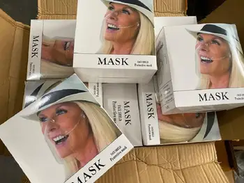 1PC Transparent Mask With OriginalBox Face Shield Durable Mask Half Face Combine Plastic Reusable Dustproof Clear Mascarillas
1PC Transparent Mask With OriginalBox Face Shield Durable Mask Half Face Combine Plastic Reusable Dustproof Clear Mascarillas