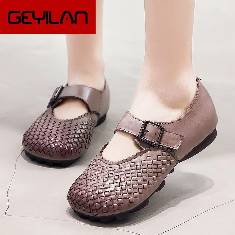 2019 Fashion Women Shoes Genuine Leather Loafers Women Casual Shoes Handmade Soft Comfortable Shoes Women Flats
2019 Fashion Women Shoes Genuine Leather Loafers Women Casual Shoes Handmade Soft Comfortable Shoes Women Flats