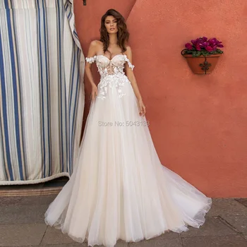 Sexy Off the Shoulder Sweetheart Neckline Wedding Dress 2020 with 3D Flowers Applique A Line Floor Length Boho Bridal Gowns 
Sexy Off the Shoulder Sweetheart Neckline Wedding Dress 2020 with 3D Flowers Applique A Line Floor Length Boho Bridal Gowns