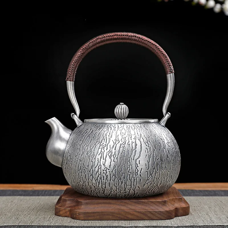 High Quality Kungfu Tea Set S999 Pure Silver One Boiling Kettle Pure Handmade Pure Silver Kettle Boiling Kettle
High Quality Kungfu Tea Set S999 Pure Silver One Boiling Kettle Pure Handmade Pure Silver Kettle Boiling Kettle