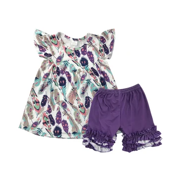 Hot sale boutique kids outfit feather pattern set cartoon print short sleeve with shorts kids summer wear 
Hot sale boutique kids outfit feather pattern set cartoon print short sleeve with shorts kids summer wear