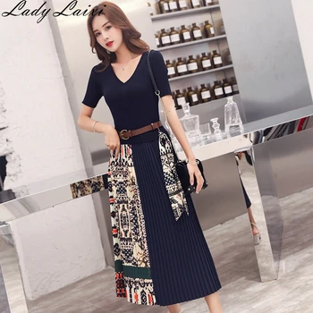 Summer Fashion Vintage Print Sweater Long Dress Designer Women High Quality Knitting Spliced Draped Casual Dress Free Belt bow
Summer Fashion Vintage Print Sweater Long Dress Designer Women High Quality Knitting Spliced Draped Casual Dress Free Belt bow