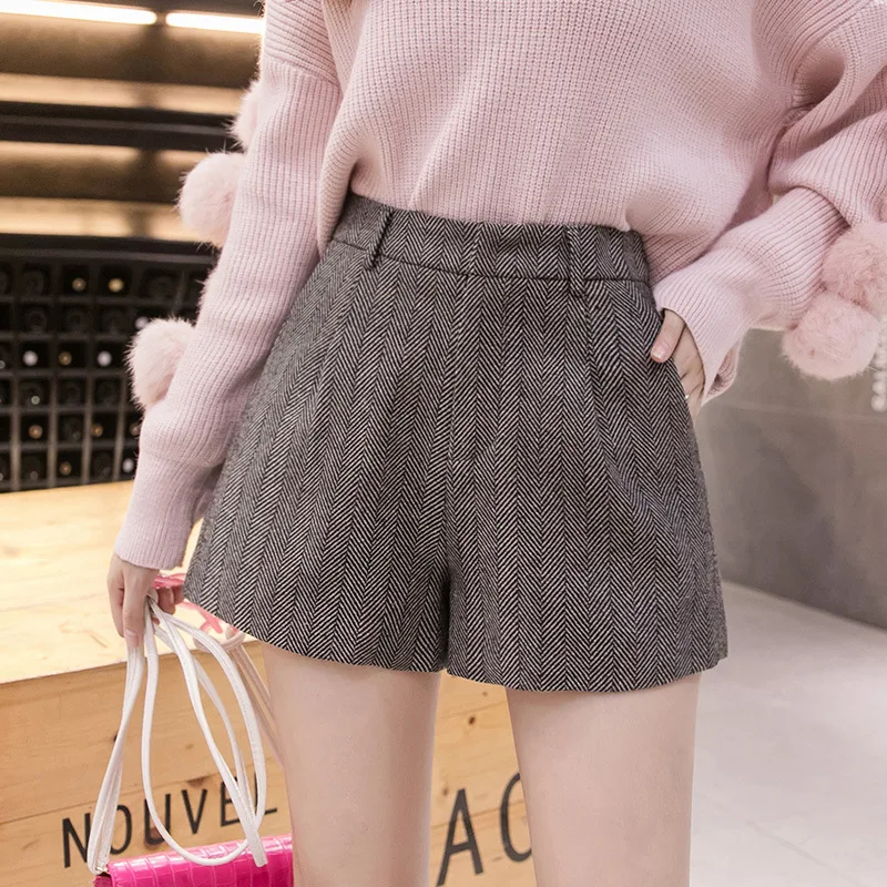 S-2xl Retro Herringbone Woolen Shorts Womens 2019 Autumn Wide High Waist Shorts For Women Winter Plus Size Shorts For Women With Pocket
S-2xl Retro Herringbone Woolen Shorts Womens 2019 Autumn Wide High Waist Shorts For Women Winter Plus Size Shorts For Women With Pocket