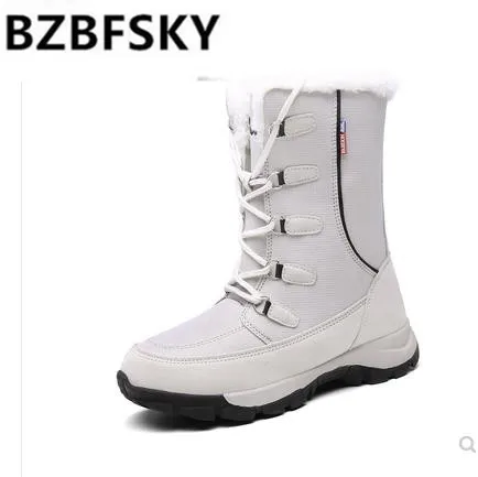 2020 New Trekking Outdoor MidCalf Boots Fashion Microfiber Women's boots Shoes Woman Hiking Winter Warm Plush Women Snow Boots 
2020 New Trekking Outdoor MidCalf Boots Fashion Microfiber Women's boots Shoes Woman Hiking Winter Warm Plush Women Snow Boots