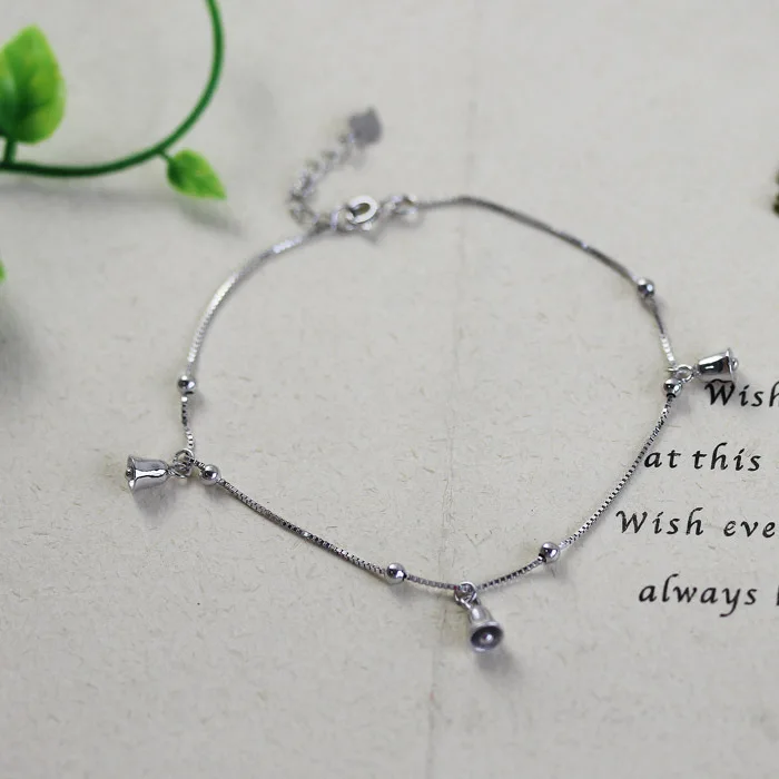 Jing ju yuan Hot Models S925 Fine Silver Wind Chime University Style Hanging Three Bell Anklet 110130 *
Jing ju yuan Hot Models S925 Fine Silver Wind Chime University Style Hanging Three Bell Anklet 110130 *