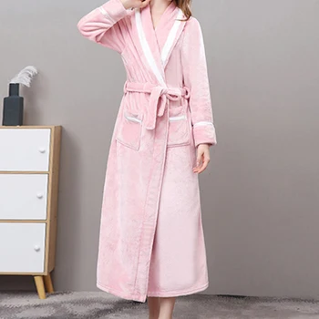Thick Warm Winter Bathrobe Sleepwear Patchwork Fashion Women Soft Long Girl Night-robe Nightgown for Female 
Thick Warm Winter Bathrobe Sleepwear Patchwork Fashion Women Soft Long Girl Night-robe Nightgown for Female