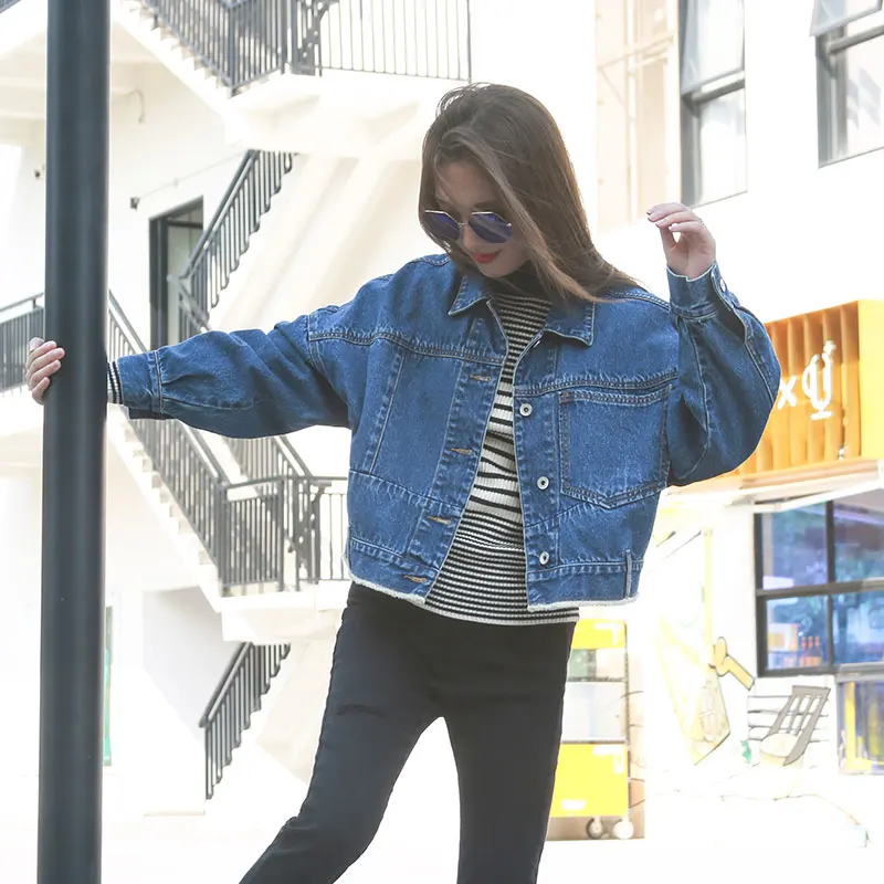 Winter and autumn new south Korean version of hot print pattern short jean jacket jacket for women
Winter and autumn new south Korean version of hot print pattern short jean jacket jacket for women