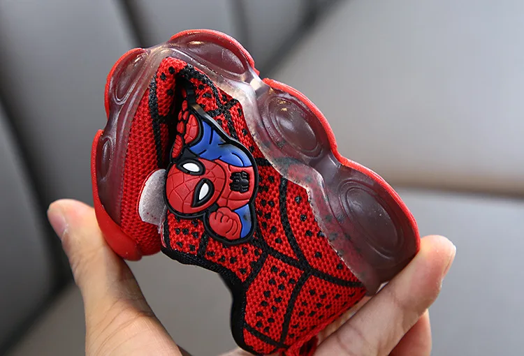 Spider man Kids Shoes With Lights Autumn Winter Toddler Boys Glowing Sneakers Children's Sports Shoes Girls Warm Led Sneakers