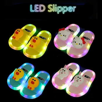 2020 Footwear Luminous Jelly Summer Children's LED Slipper Girls Slippers PVC Non-slip Duck Beach Sandals Kids Home Bathroom
2020 Footwear Luminous Jelly Summer Children's LED Slipper Girls Slippers PVC Non-slip Duck Beach Sandals Kids Home Bathroom