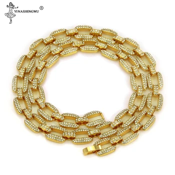 Hip Hop 12MM 20Inch Iced Out CZ Twisted Oval Cuban Link Chain Necklace Big Clasp Gold Silver Color Zircon For Men Copper Jewelry
Hip Hop 12MM 20Inch Iced Out CZ Twisted Oval Cuban Link Chain Necklace Big Clasp Gold Silver Color Zircon For Men Copper Jewelry