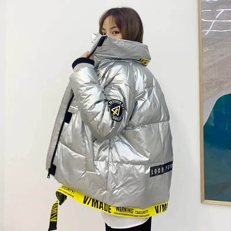 Women's down jacket Korean version of the trendy silver shiny stand-up collar thickening short down jacket female bread jacket
Women's down jacket Korean version of the trendy silver shiny stand-up collar thickening short down jacket female bread jacket