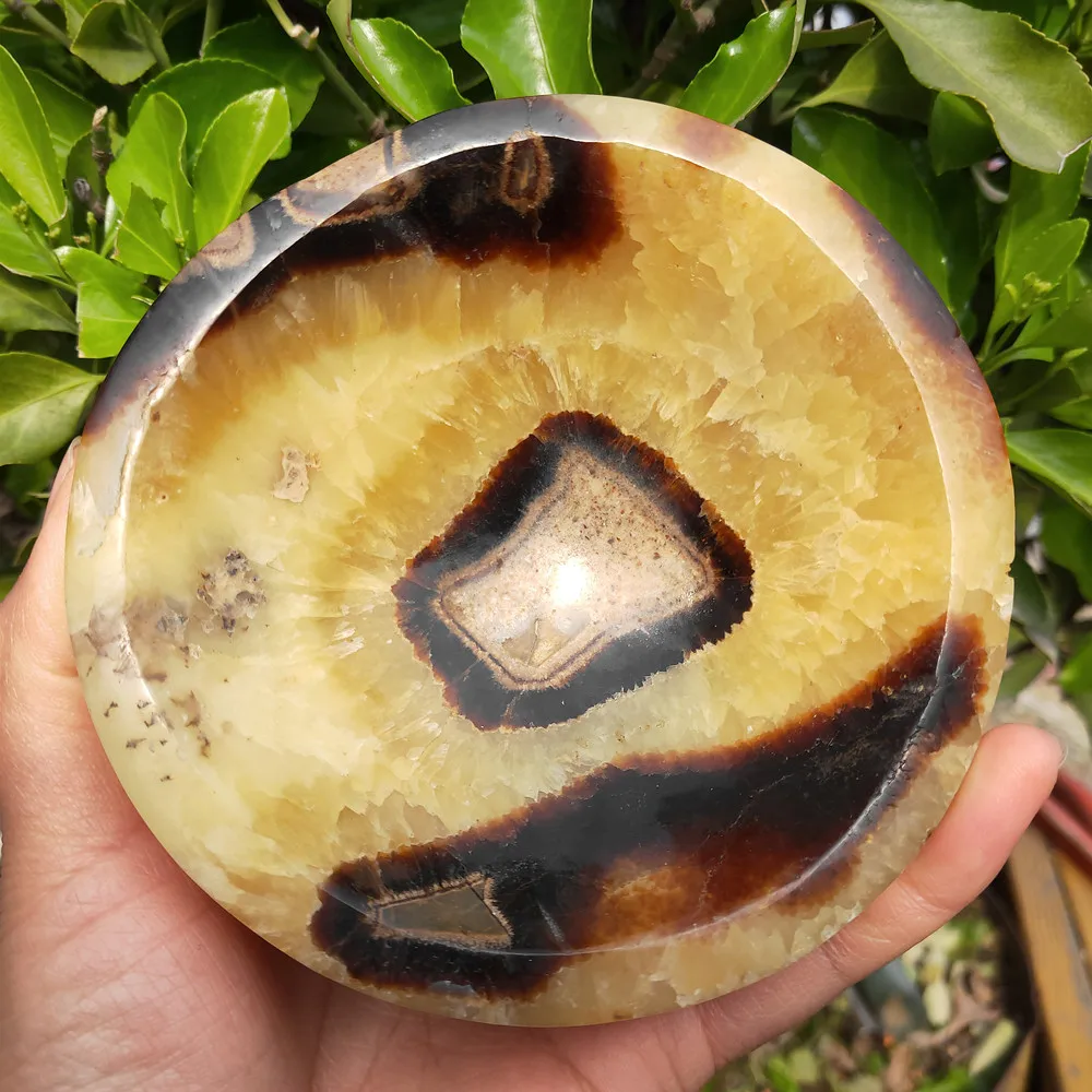 300g Quartz ashtray Natural septarium crystal bowl Ashtray septarian Gemstone tobacco jar Healing decoration
300g Quartz ashtray Natural septarium crystal bowl Ashtray septarian Gemstone tobacco jar Healing decoration