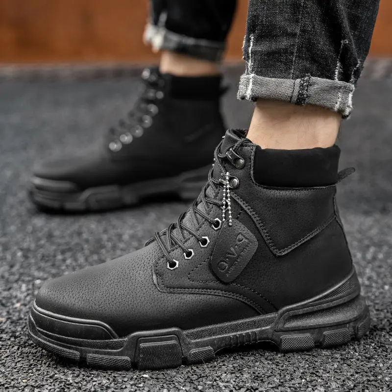 Mens Tooling boots wear resitant autumn 2020 platform shoes boys fashion ankle boots man sneakers
Mens Tooling boots wear resitant autumn 2020 platform shoes boys fashion ankle boots man sneakers