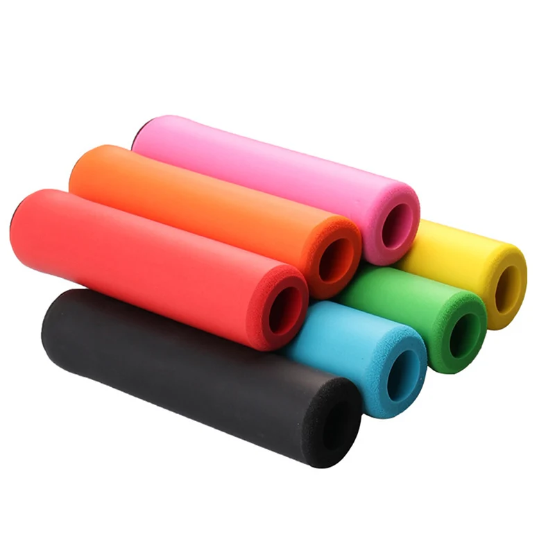 1Pair Silicone Cycling Bicycle Grips Outdoor MTB Mountain Bikes Handlebar Grips Cover Anti-slip Strong Support Grips Bike Part
1Pair Silicone Cycling Bicycle Grips Outdoor MTB Mountain Bikes Handlebar Grips Cover Anti-slip Strong Support Grips Bike Part