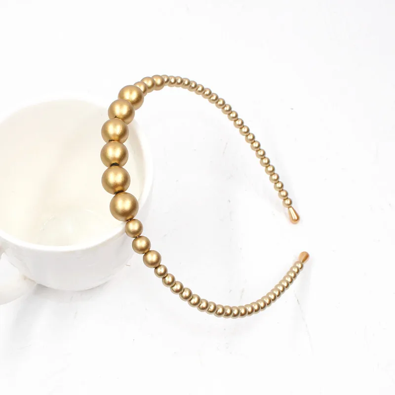 Women Matt Gold Imitation Pearls Hairband Simple Style Beaded Headband Handmade Hair Accessories Personal Hair Hoop Hair Band
Women Matt Gold Imitation Pearls Hairband Simple Style Beaded Headband Handmade Hair Accessories Personal Hair Hoop Hair Band
