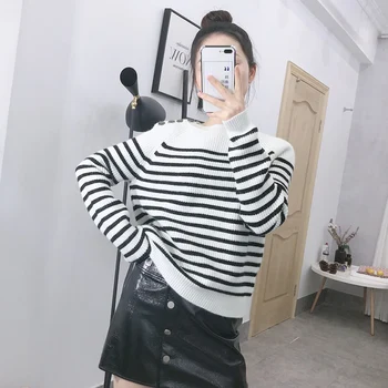 2019 Autumn / Winter Models Simple Elegant New Fashion Thick-knit Sweater
2019 Autumn / Winter Models Simple Elegant New Fashion Thick-knit Sweater