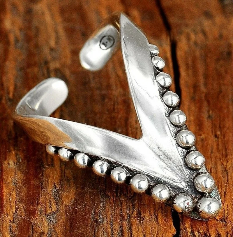 Cute Woman Rings Korean Fashion Gothic Accessories Triangle Dot Retro Adjustable Ring Gold Jewelry Ring Anillos Mujer
Cute Woman Rings Korean Fashion Gothic Accessories Triangle Dot Retro Adjustable Ring Gold Jewelry Ring Anillos Mujer